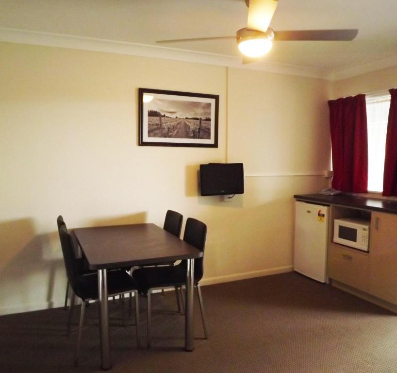 High Street Motor Inn Stanthorpe Bilik gambar